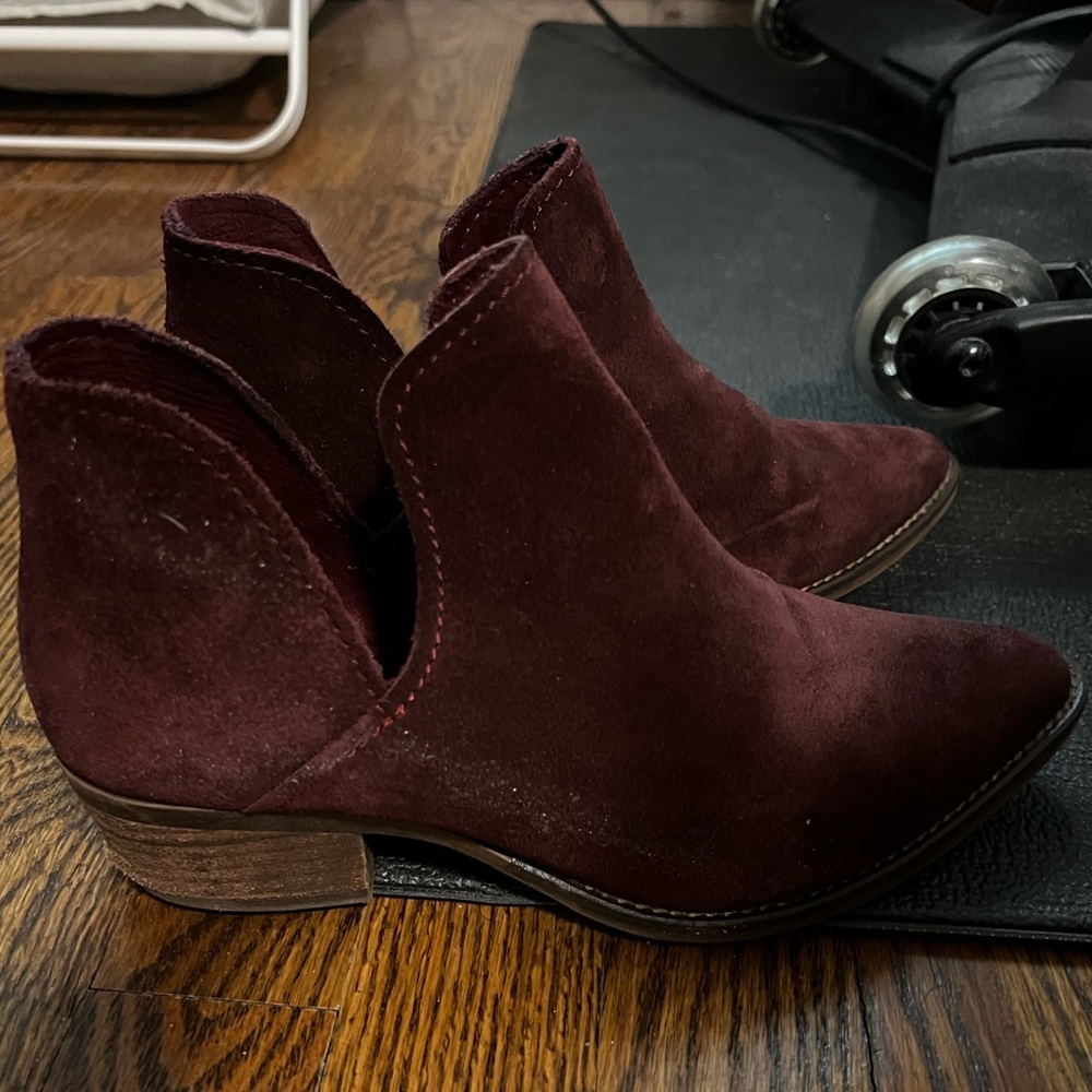 Steve Madden Austin boots